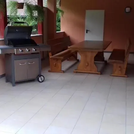 Apartma Kolpa Feriehus