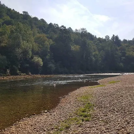 Сasa de vacaciones Apartma Kolpa Gradac
